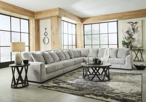 Regent Sectional